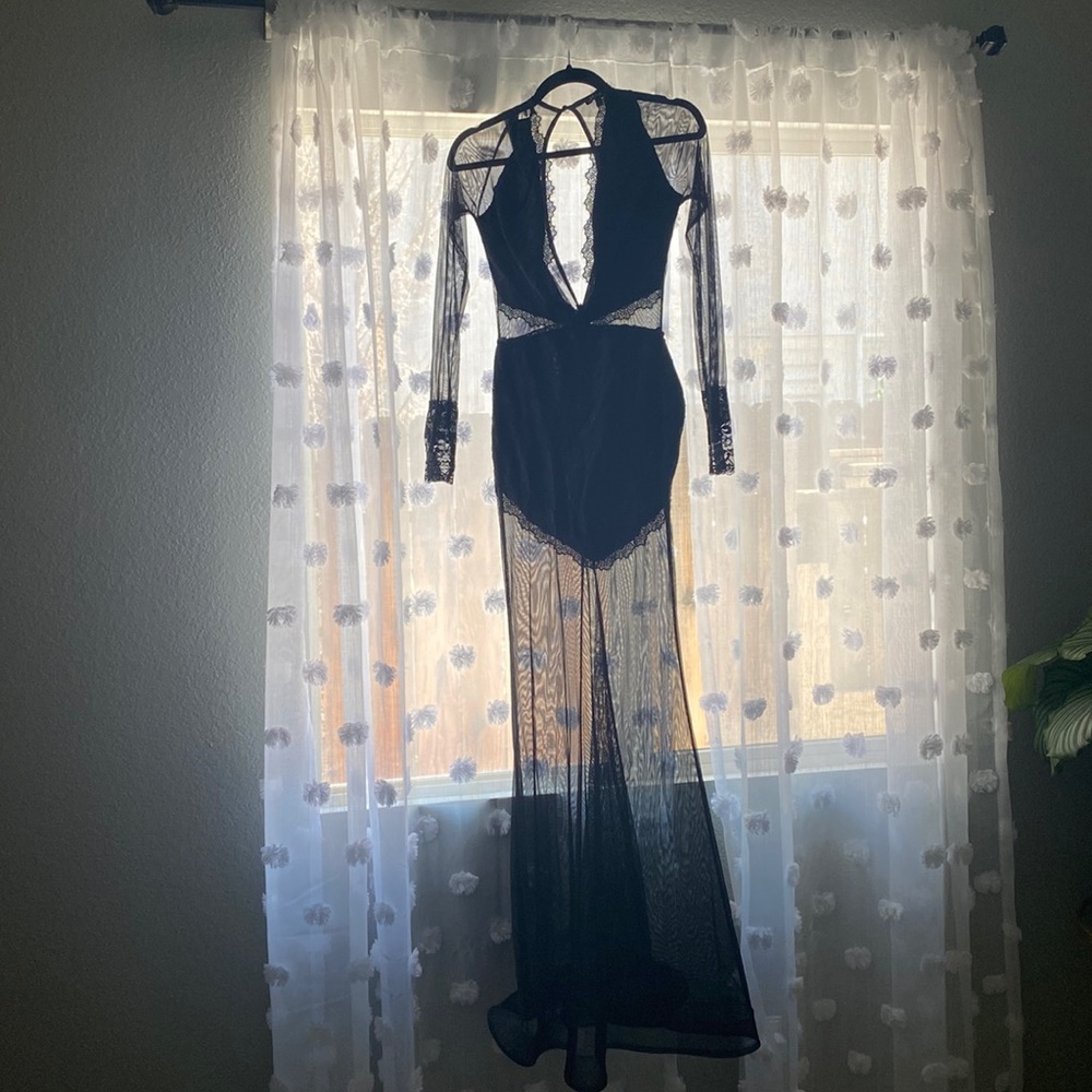 Mesh lace maxi dress.
